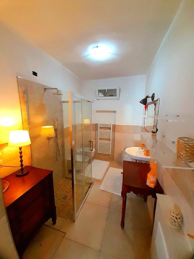 Les Amis Apartment Peschiera del Garda Exterior photo