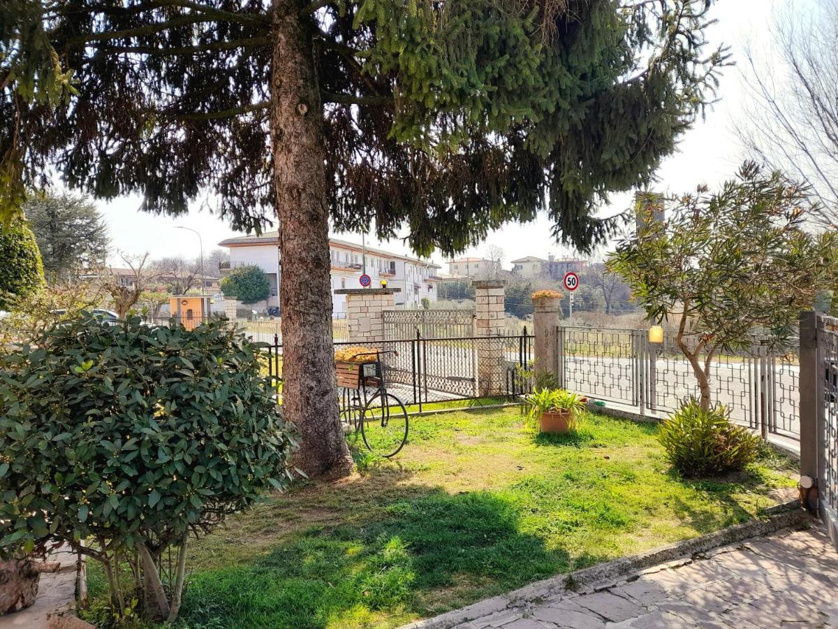 Les Amis Apartment Peschiera del Garda Exterior photo