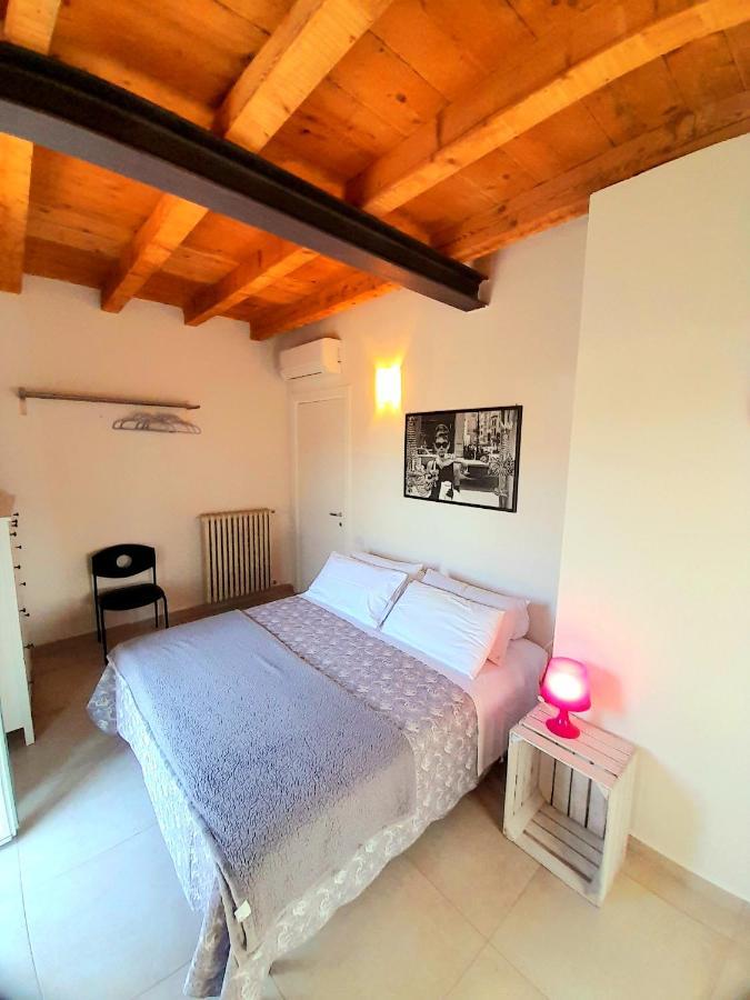 Les Amis Apartment Peschiera del Garda Exterior photo