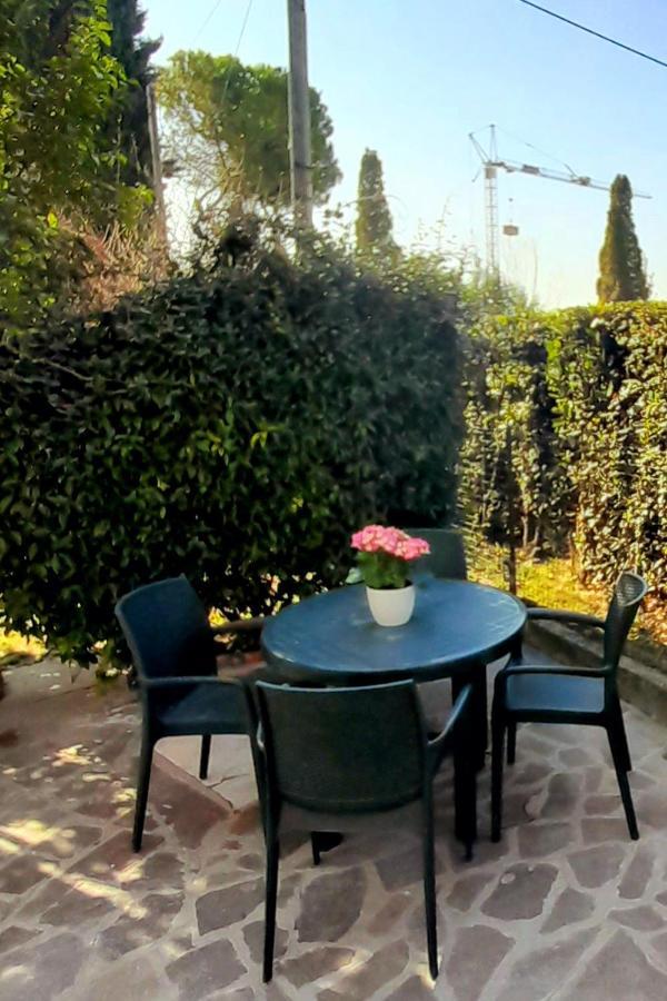 Les Amis Apartment Peschiera del Garda Exterior photo