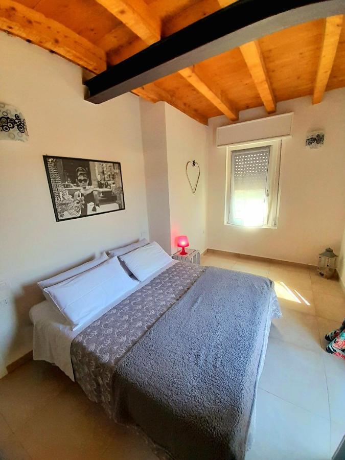 Les Amis Apartment Peschiera del Garda Exterior photo