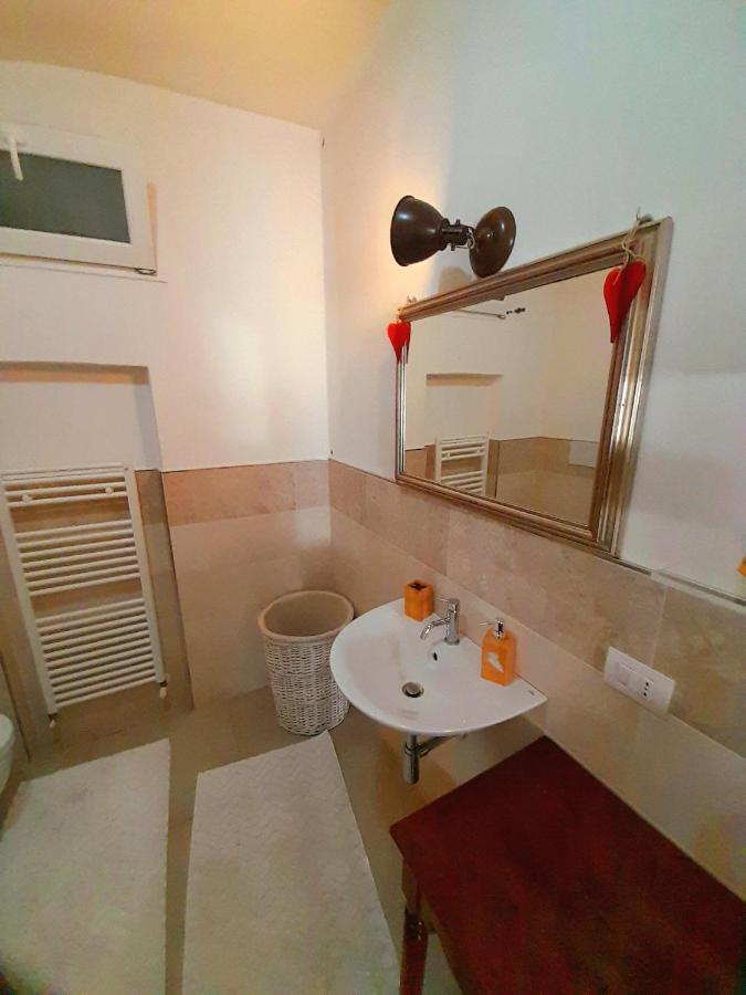 Les Amis Apartment Peschiera del Garda Exterior photo