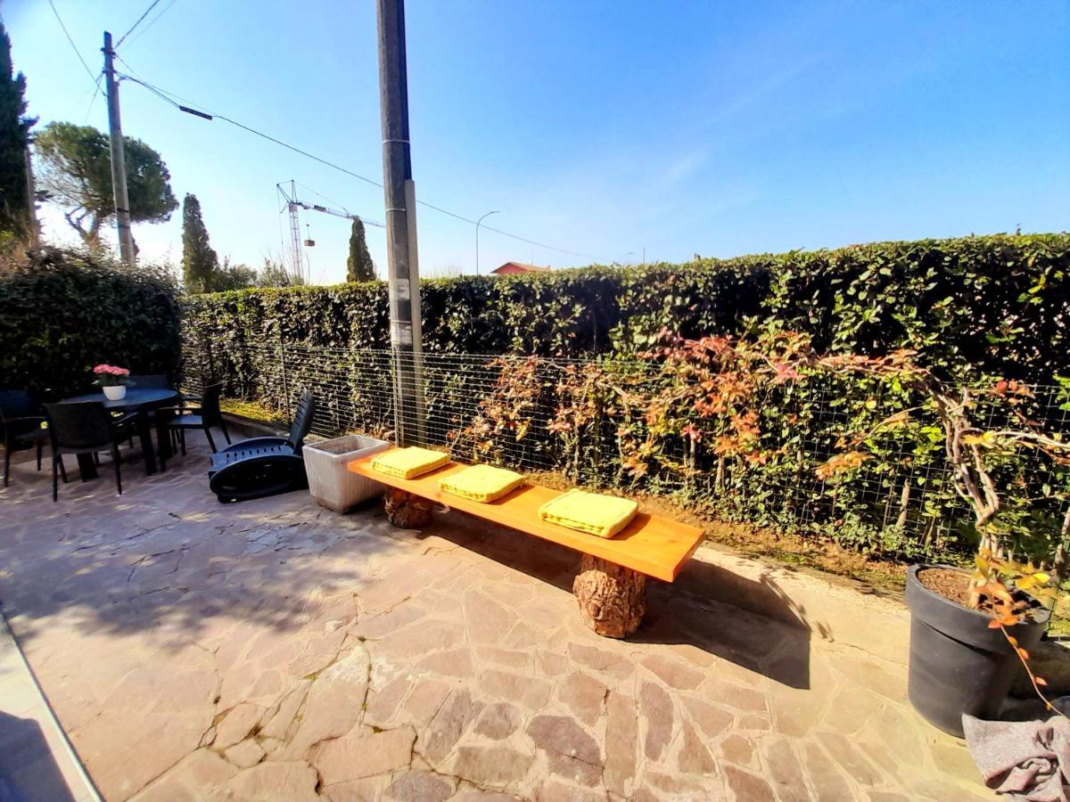 Les Amis Apartment Peschiera del Garda Exterior photo