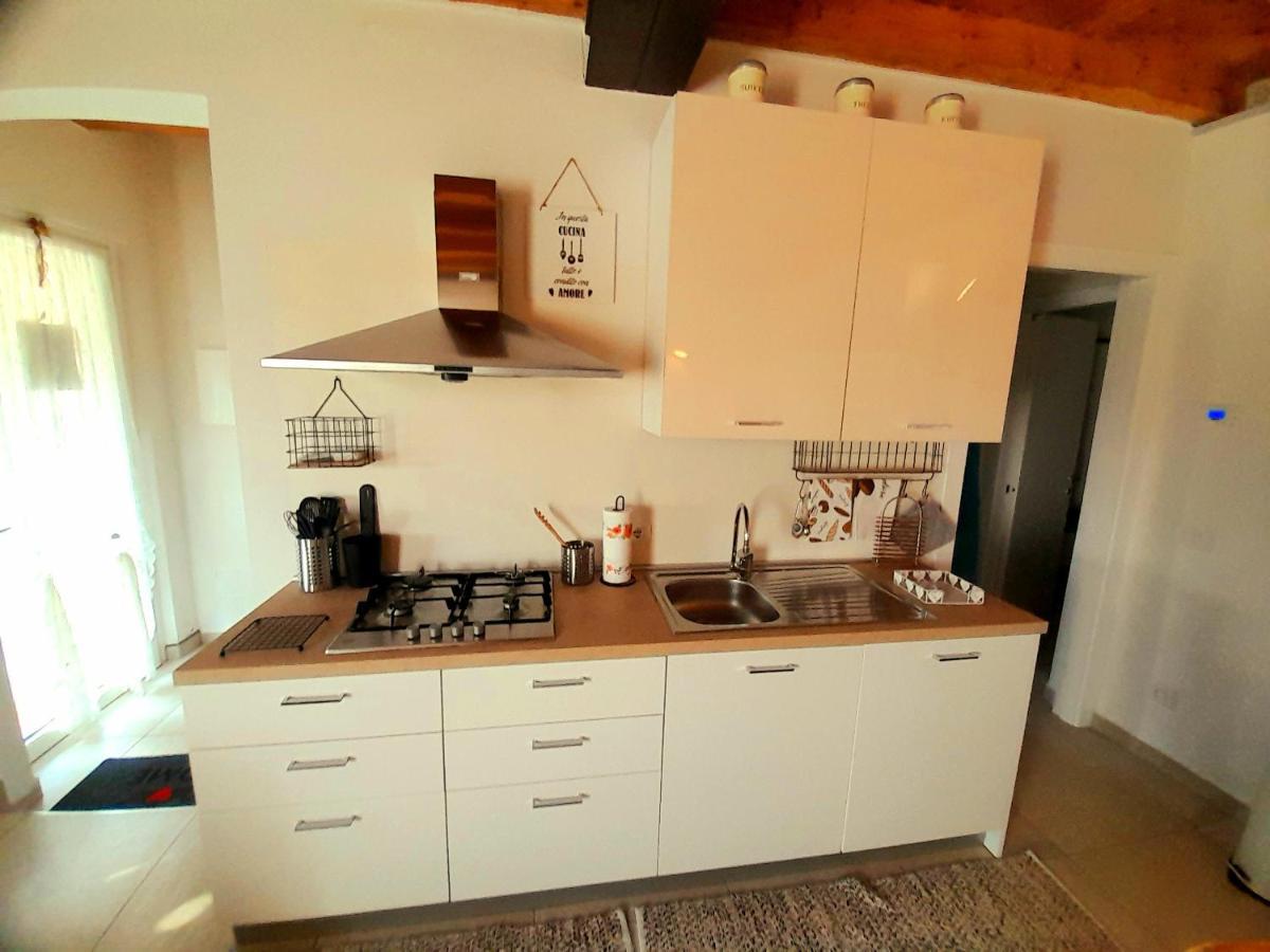 Les Amis Apartment Peschiera del Garda Exterior photo