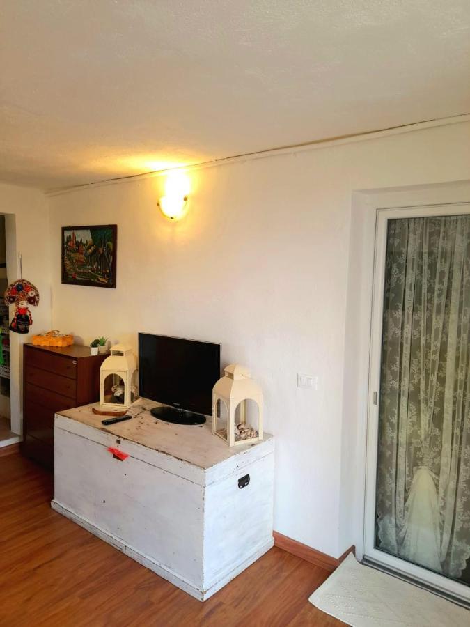 Les Amis Apartment Peschiera del Garda Exterior photo